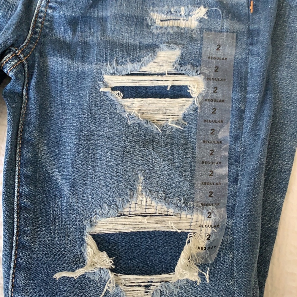 Distressed jeans - Picture 3 of 3